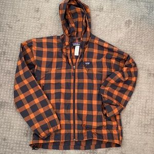 Mens lightweight Patagonia jacket